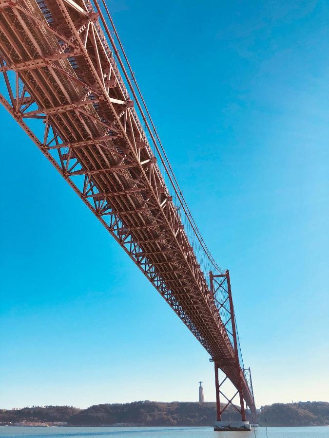 Stay In A Boat - Lisboa エクステリア 写真