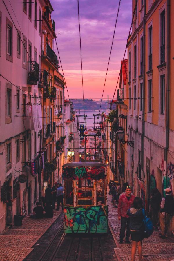 Stay In A Boat - Lisboa エクステリア 写真